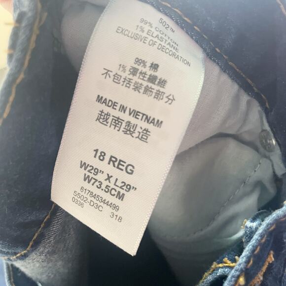 Levi's 502 Regular Taper Jeans Medium Wash Men's Size 18 - 29 x 29 - Picture 6 of 7